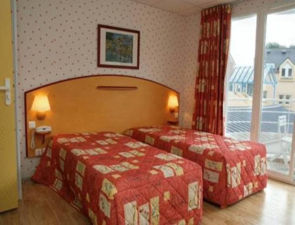 Hotel Les Residences D'Armor Douarnenez Room photo